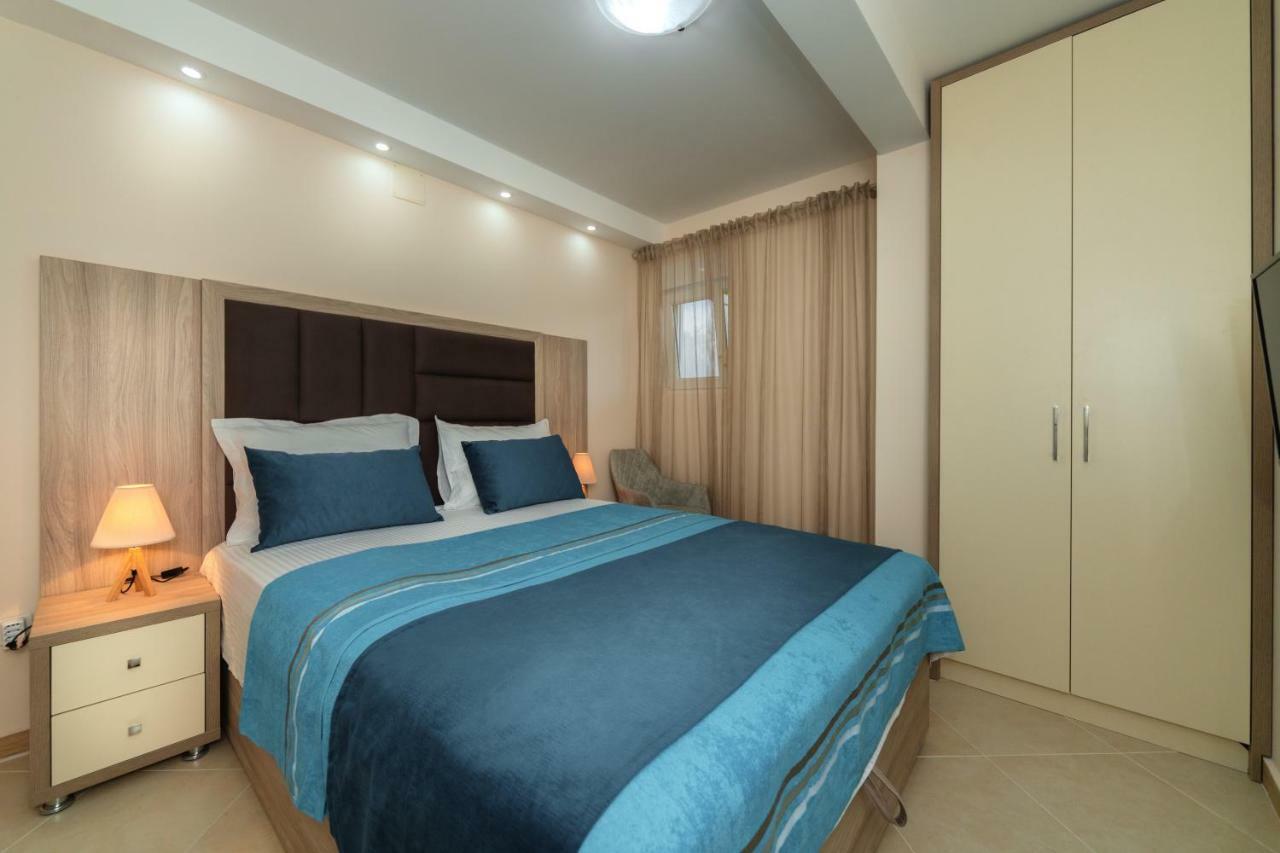 Apartmani Tref Petrovac na moru Exterior foto