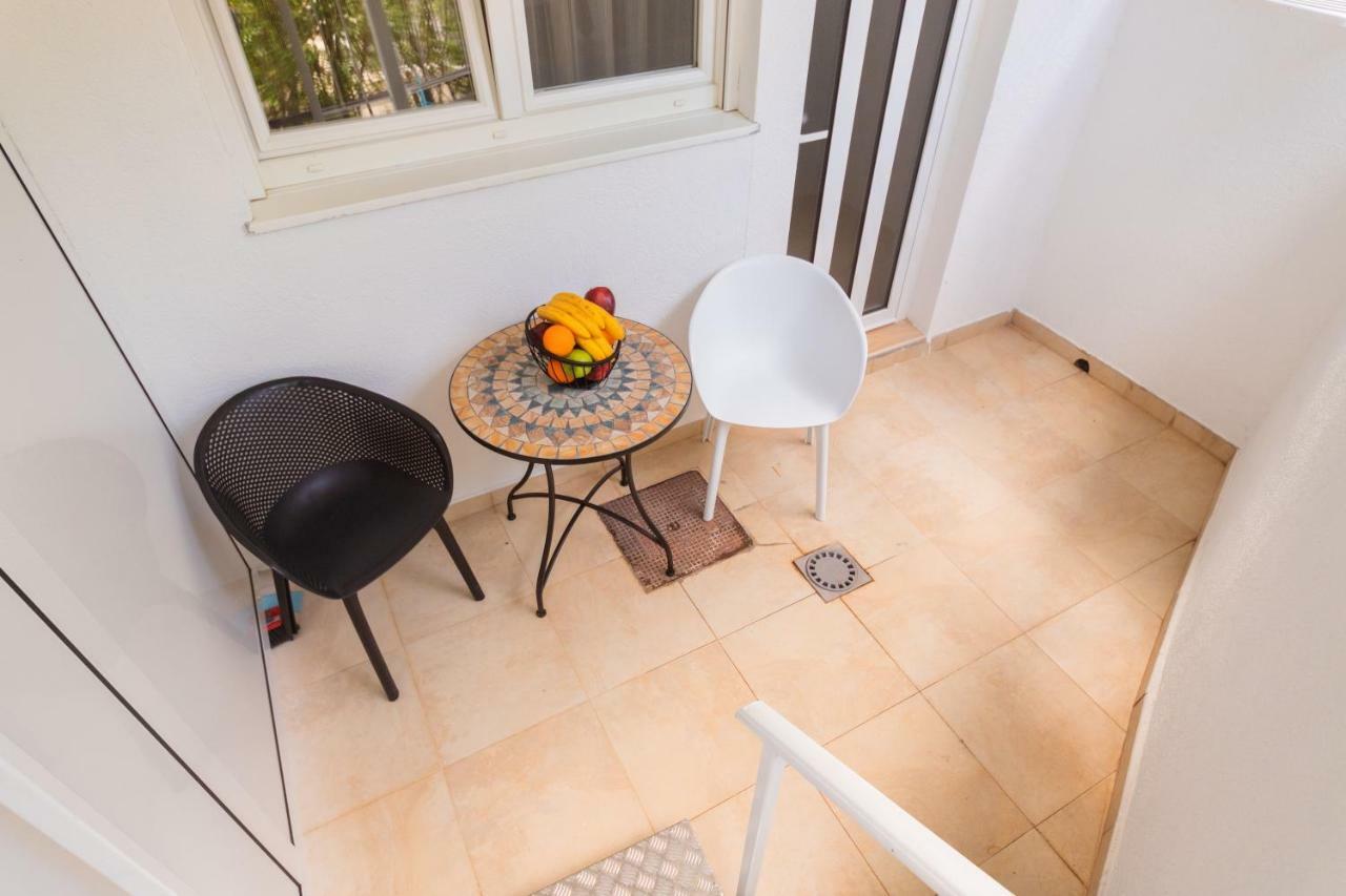 Apartmani Tref Petrovac na moru Exterior foto