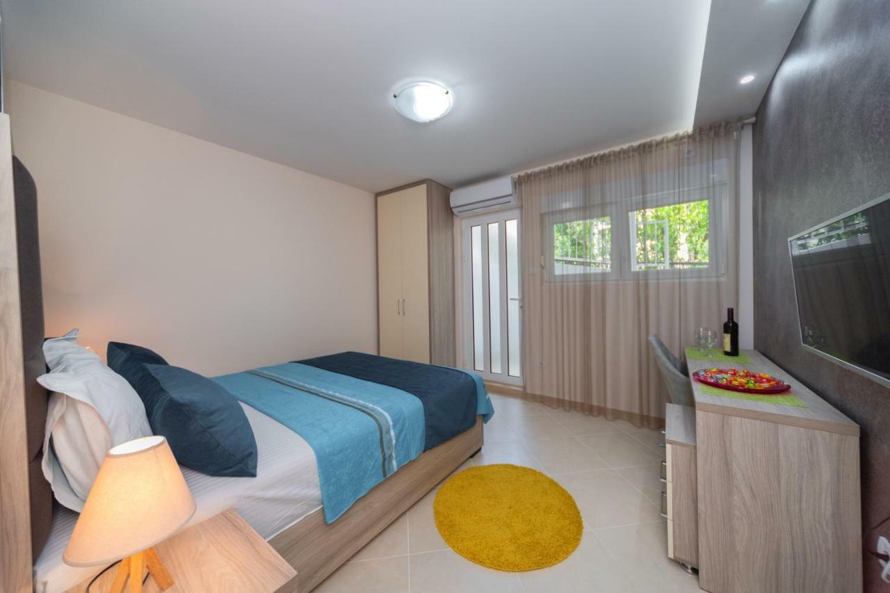 Apartmani Tref Petrovac na moru Exterior foto